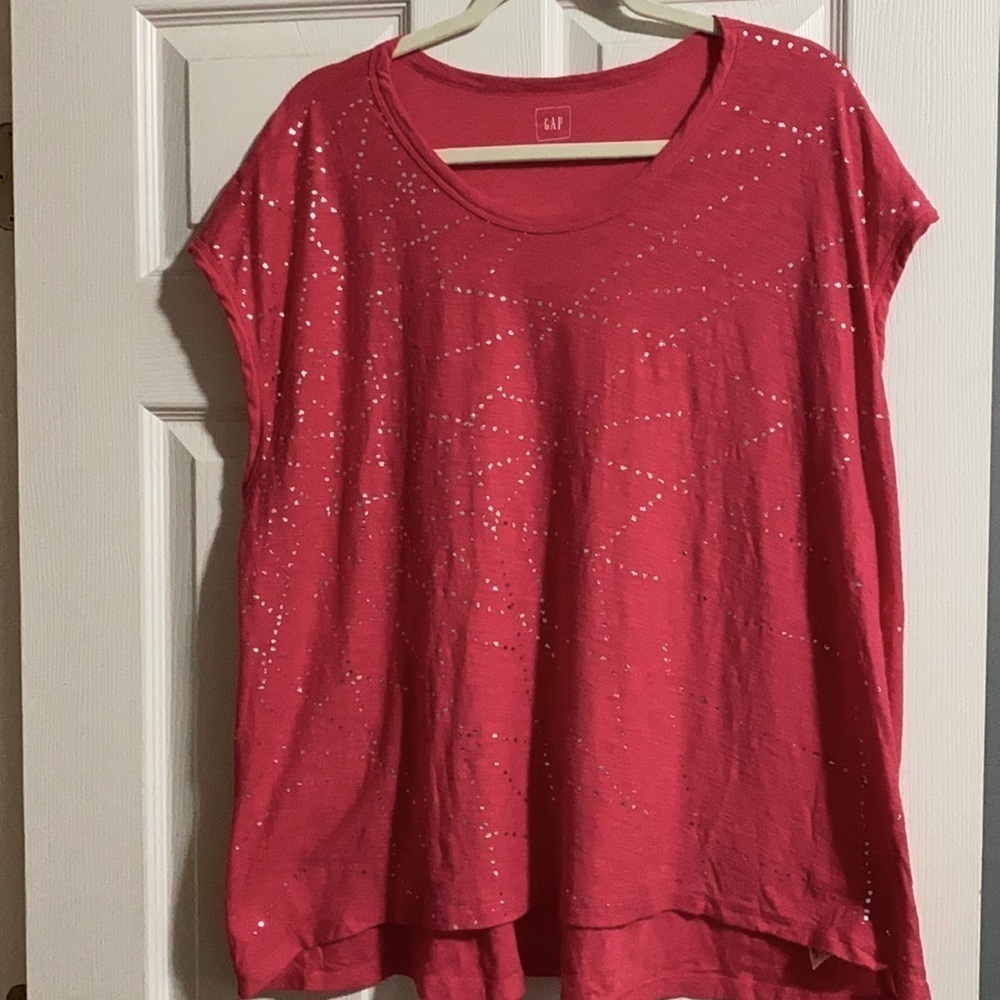 EUC Gap Cap Sleeve Silver Foil Tee XXL